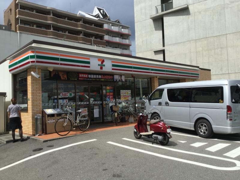 コンビニ　セブンイレブン福岡港2丁目店（コンビニ）まで315m