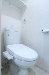 トイレ　※別部屋参考写真