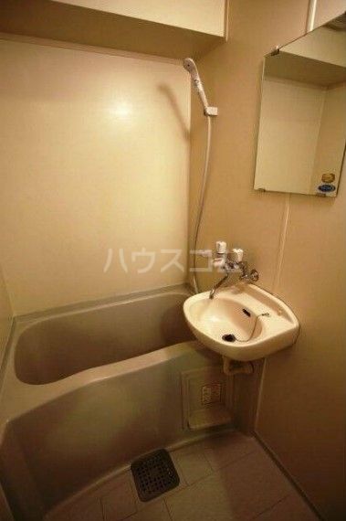 菱和パレス三軒茶屋壱番館の風呂写真