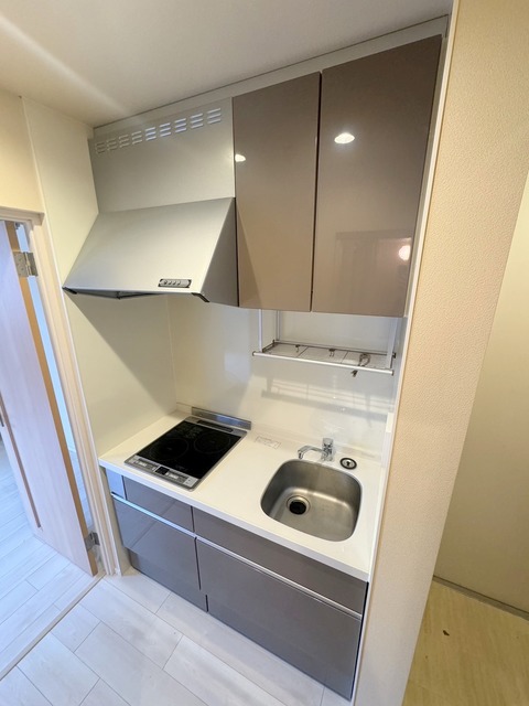 キッチン　★※別号室の写真です　ＩＨ２口システムキッチン★