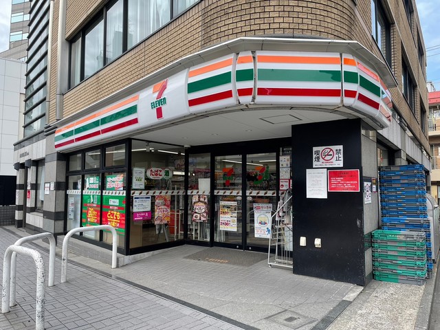 コンビニ　セブンイレブン渋谷東1丁目店（コンビニ）まで331m