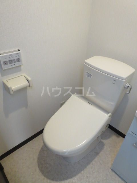 東京メトロ東西線 浦安駅 徒歩21分 4階建 築15年のトイレ写真