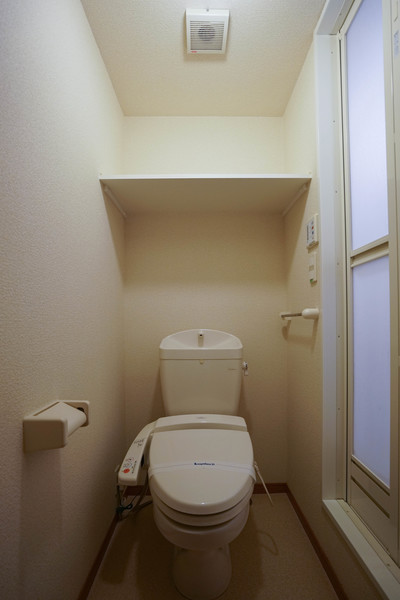 レオパレスバロンのトイレ写真
