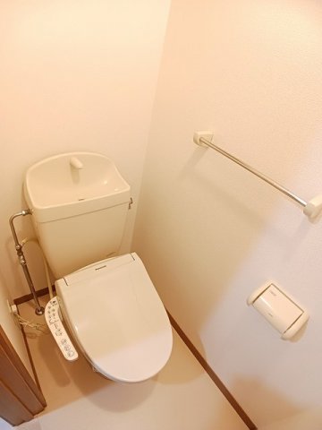キッシングラミー Aのトイレ写真