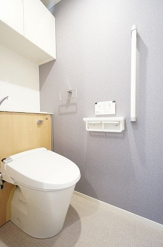 トイレ　ゆったりとした空間のトイレです