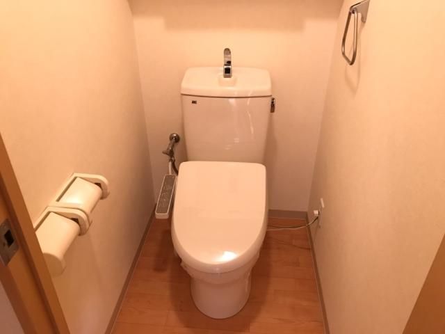 ミロワール赤坪のトイレ写真