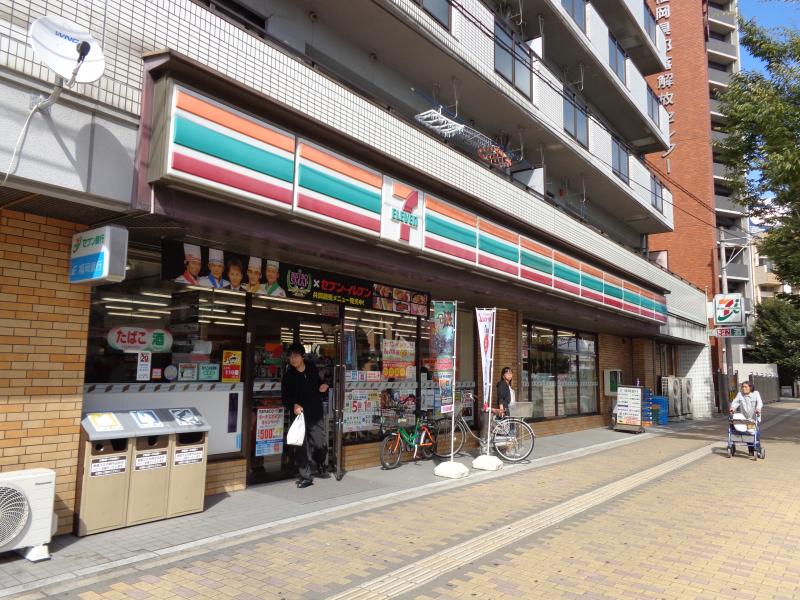 コンビニ　セブンイレブン博多千代一丁目店（コンビニ）まで296m