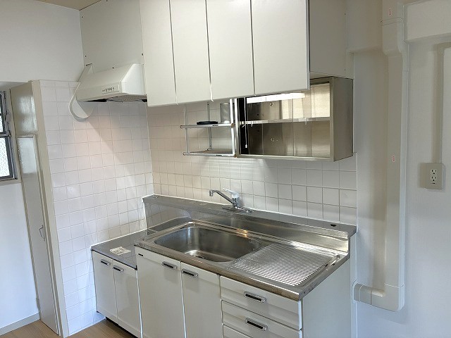 UR萱場のキッチン写真