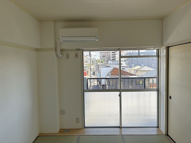 UR萱場の内装写真
