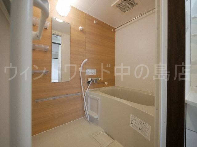 バス・シャワールーム　詳細は、ウィンドワード中の島店までご相談下さい。
