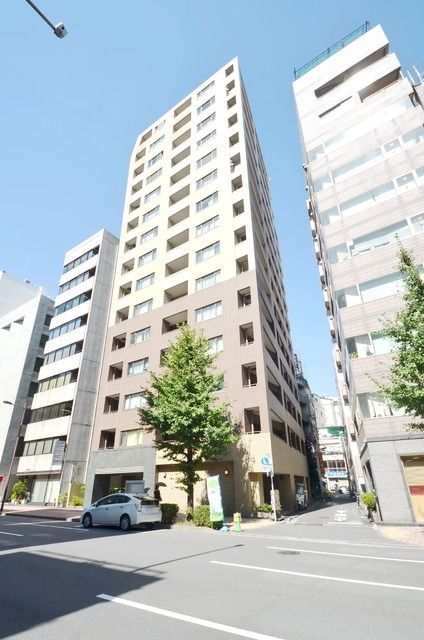レジディア神田岩本町の外観写真