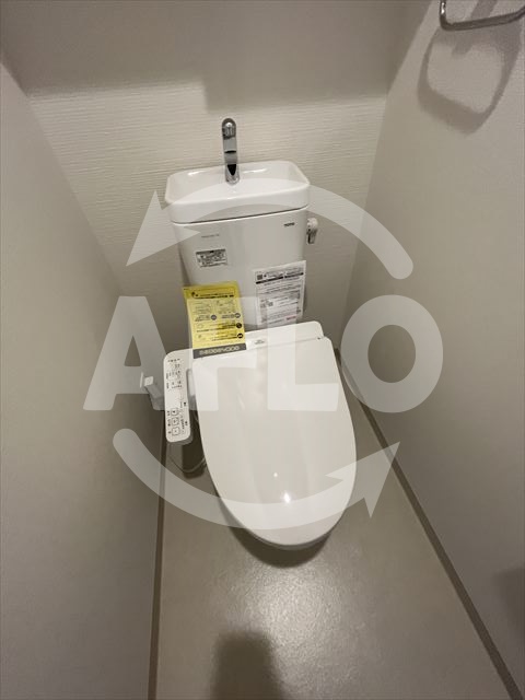 トイレ　カーサヴェルデ東小橋　トイレ