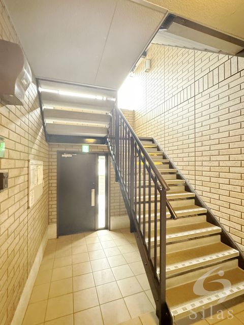 阪急宝塚線 三国駅 徒歩14分 3階建 築10年の外観写真