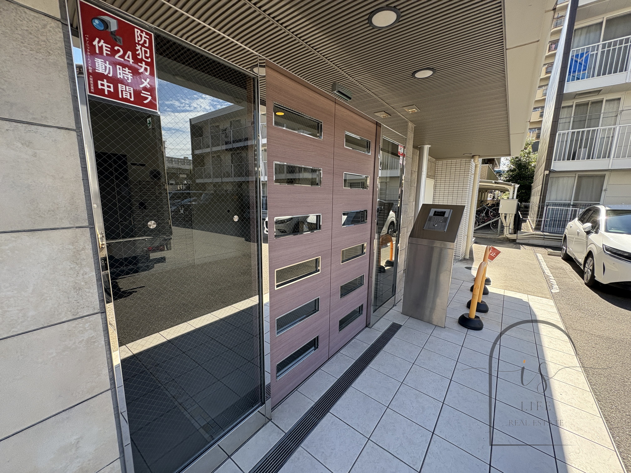 エントランス