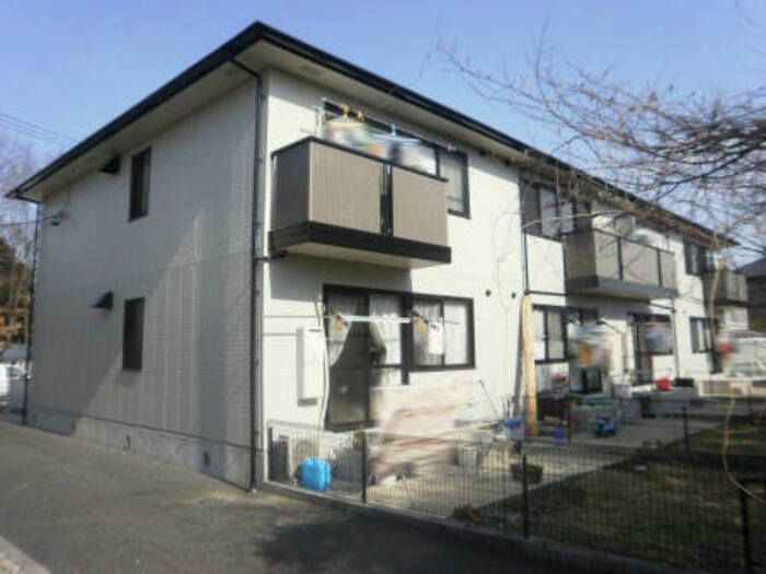 フロイデ山本