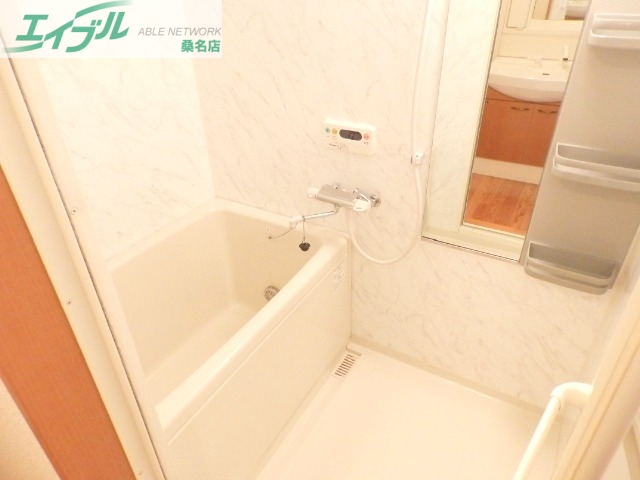 バス・シャワールーム　別部屋画像参考