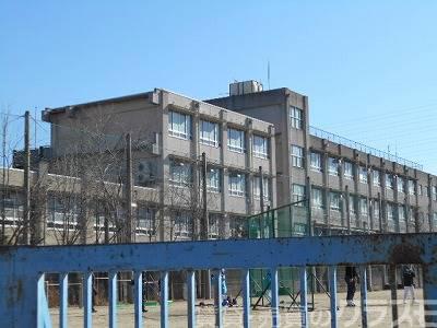 中学校　中百舌鳥中学校（中学校）まで1106m