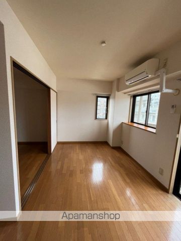 地下鉄空港線 唐人町駅 徒歩8分 4階建 築30年の居間写真