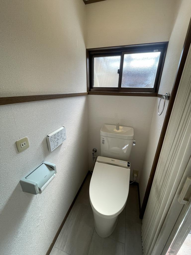 北花山中道町 貸家のトイレ写真