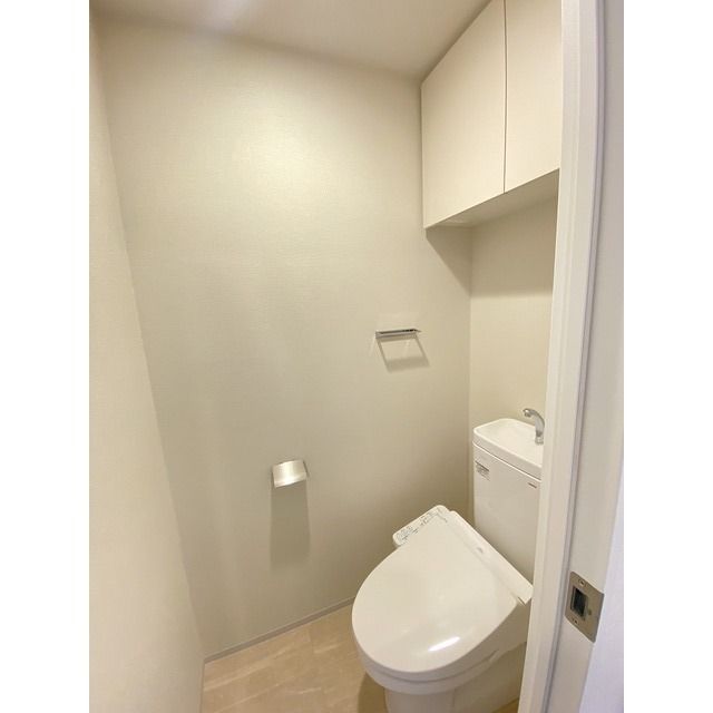 コンフォリア・リヴ千住のトイレ写真