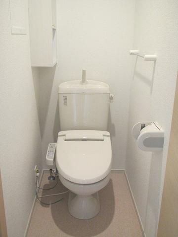 トイレ　☆シャワートイレ☆