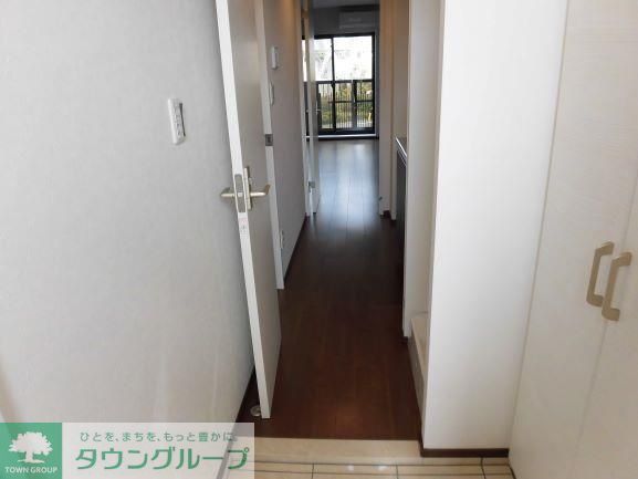 玄関　★お問い合わせはタウンハウジングまで★
