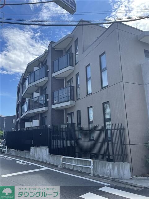 建物外観　タウンハウジング仙川店まで♪
