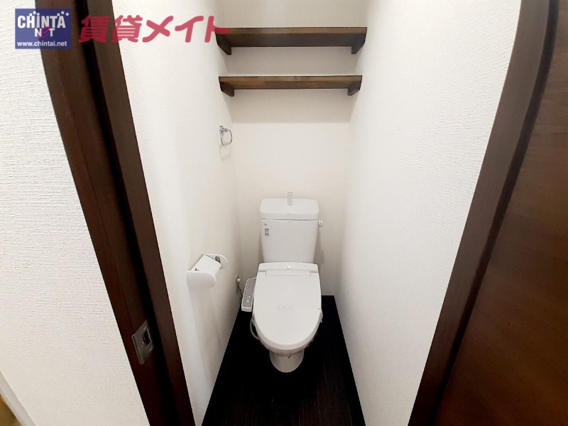 【鈴鹿市大池のマンションのトイレ】