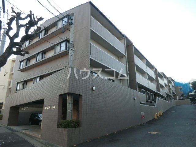 名古屋市名東区名東本町のマンションの建物外観