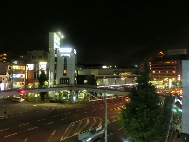 【名古屋市名東区名東本町のマンションのショッピングセンター】