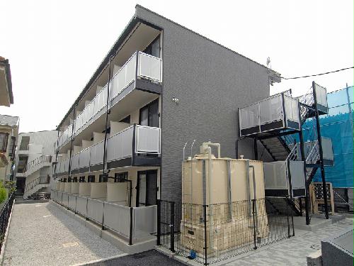 【レオパレス山崎８８の建物外観】