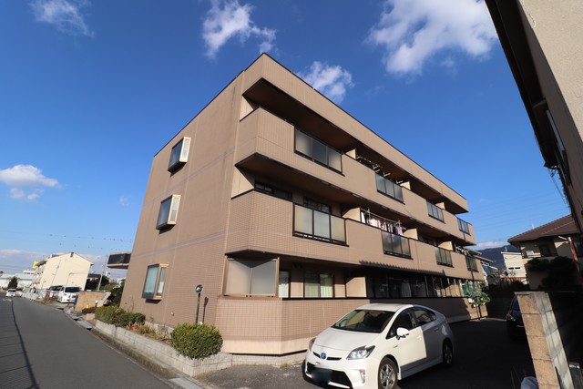 建物外観　ルアージュ