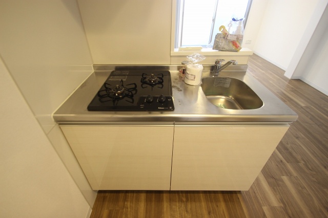 キッチン　同物件別室です。