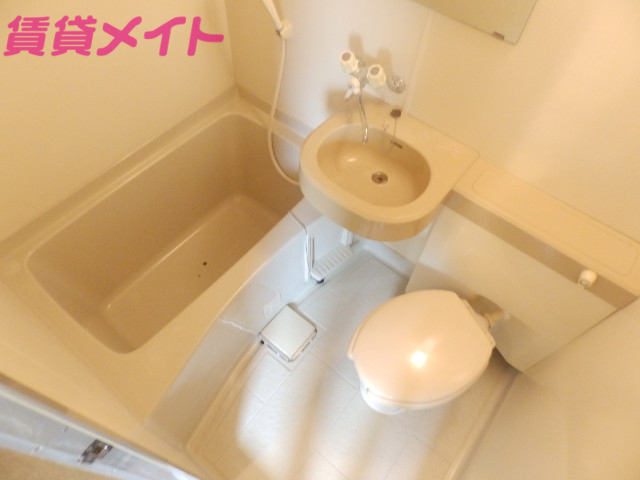 バス・シャワールーム　バス