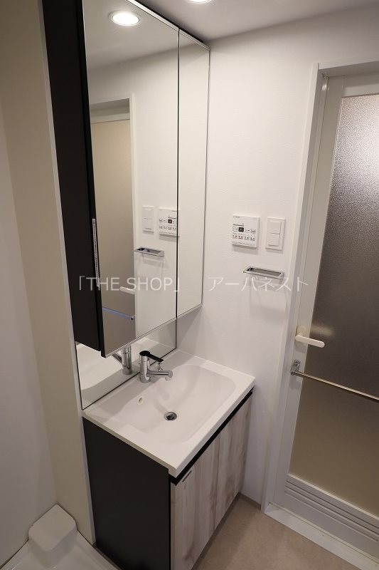 洗面設備　独立洗面台