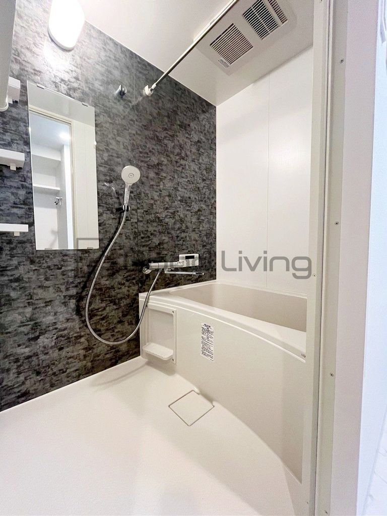 バス・シャワールーム　一日の疲れを癒しましょう