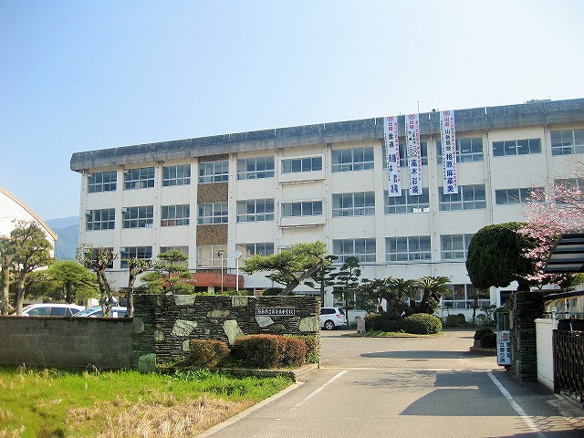 中学校　西条東中学校（中学校）まで1278m