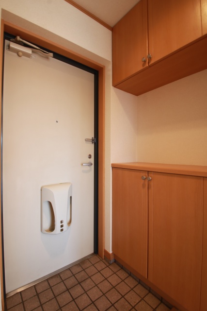 玄関　別室の参考写真です。※現況優先