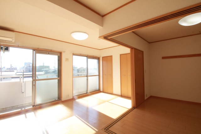 居室・リビング　別室の参考写真です。※現況優先