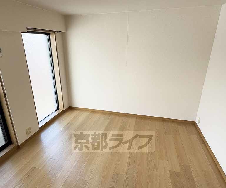 居室・リビング　きれいな洋室です！