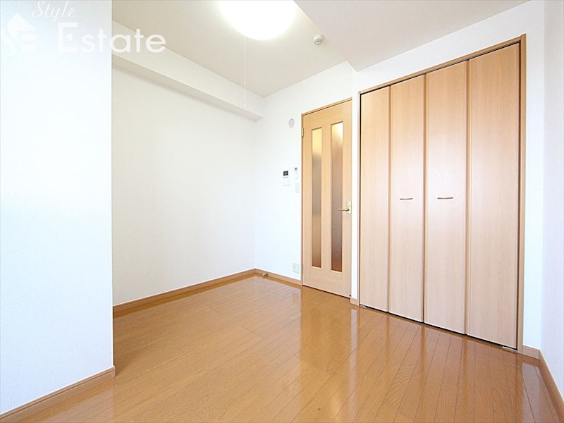 居室・リビング　内装