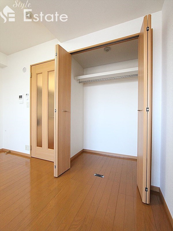 収納　クローゼット