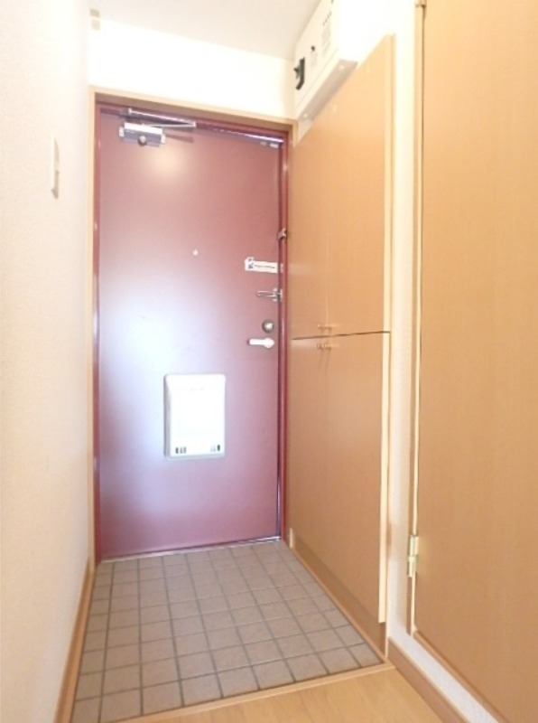 玄関　図面と現状に相違がある場合には現状を優先