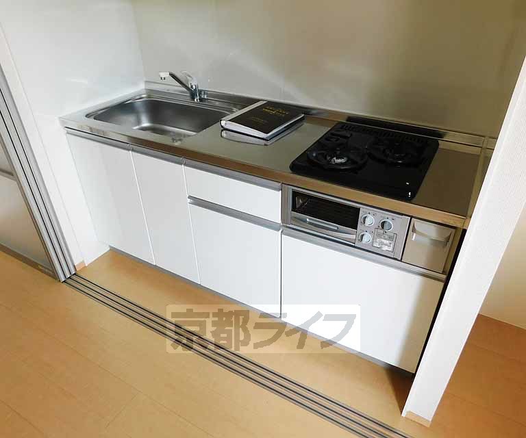 キッチン　すてきなシステムキッチン