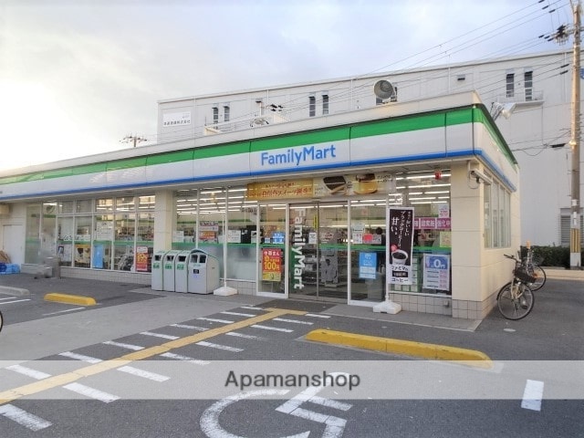 コンビニ　ファミリーマート（コンビニ）まで281m