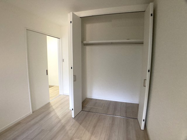 収納　各部屋に収納スペースを完備してます