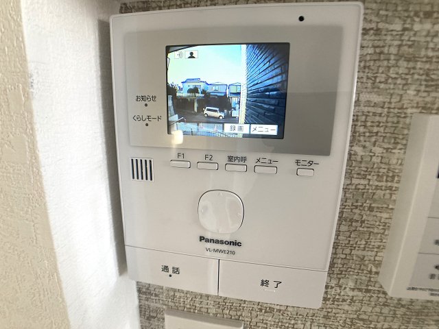 セキュリティ　録画機能付きモニターフォンで安心です