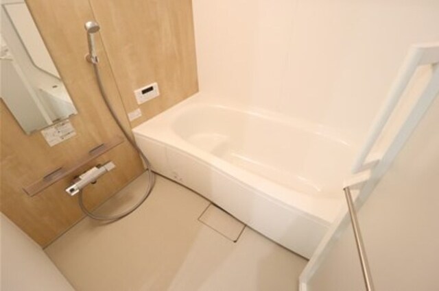 バス・シャワールーム　浴室