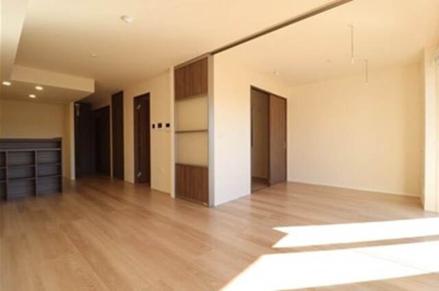 居室・リビング　リビング