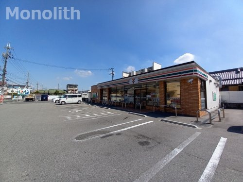 コンビニ　セブンイレブン 和泉伯太町店（コンビニ）まで377m